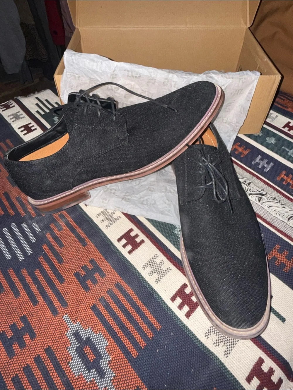 Men's Black Lace-Up Derby Shoes